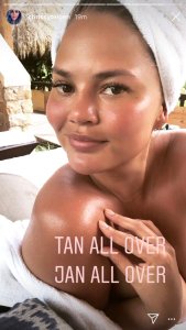 chrissy-teigen